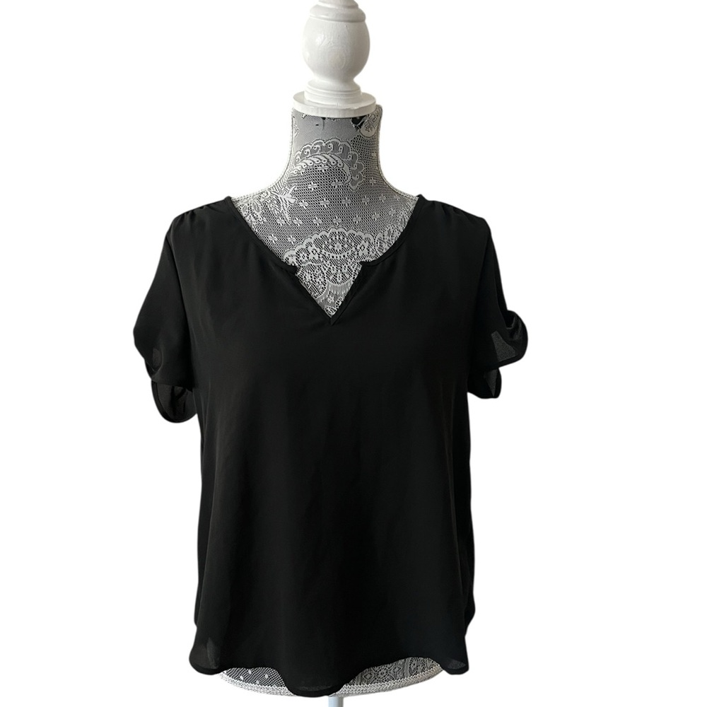 Mine Black Sheer V-Neck Cuffed Short Sleeve Blouse Large
